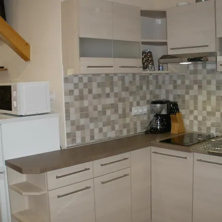 Apartment Papp Apartman *