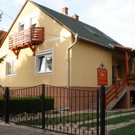 Apartment Papp Apartman Felsoors